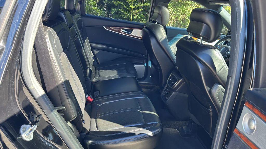 used 2016 Lincoln MKX car, priced at $10,995