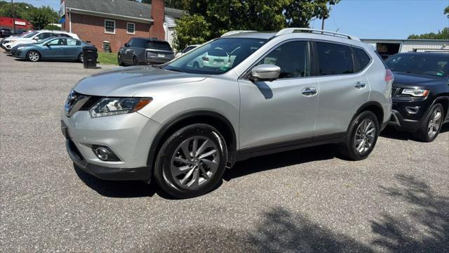 used 2015 Nissan Rogue car, priced at $6,495