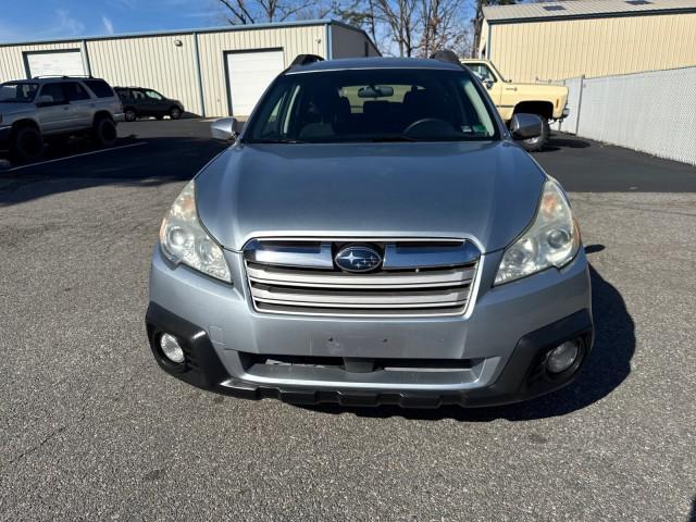 used 2013 Subaru Outback car, priced at $5,495