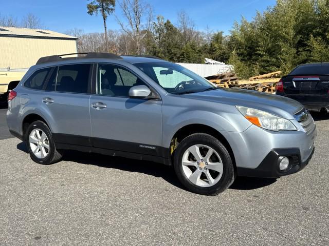 used 2013 Subaru Outback car, priced at $5,495