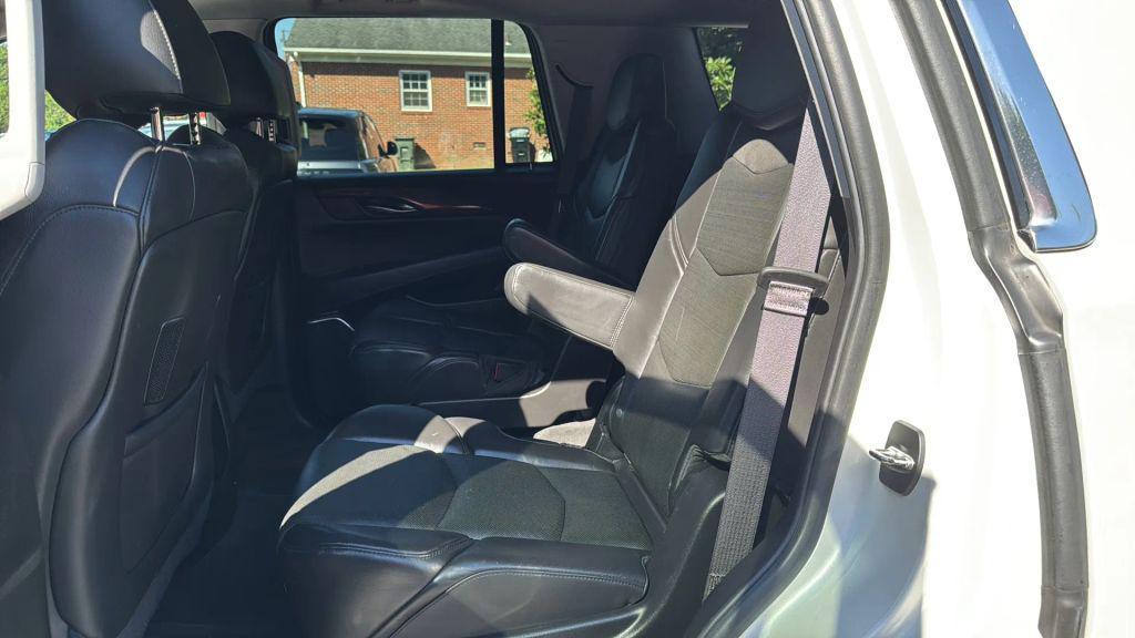 used 2015 Cadillac Escalade car, priced at $15,495
