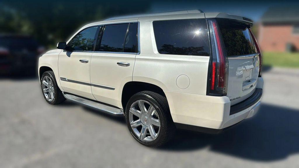 used 2015 Cadillac Escalade car, priced at $15,495
