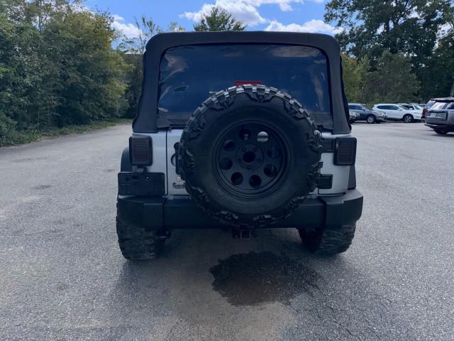 used 2014 Jeep Wrangler Unlimited car, priced at $13,495