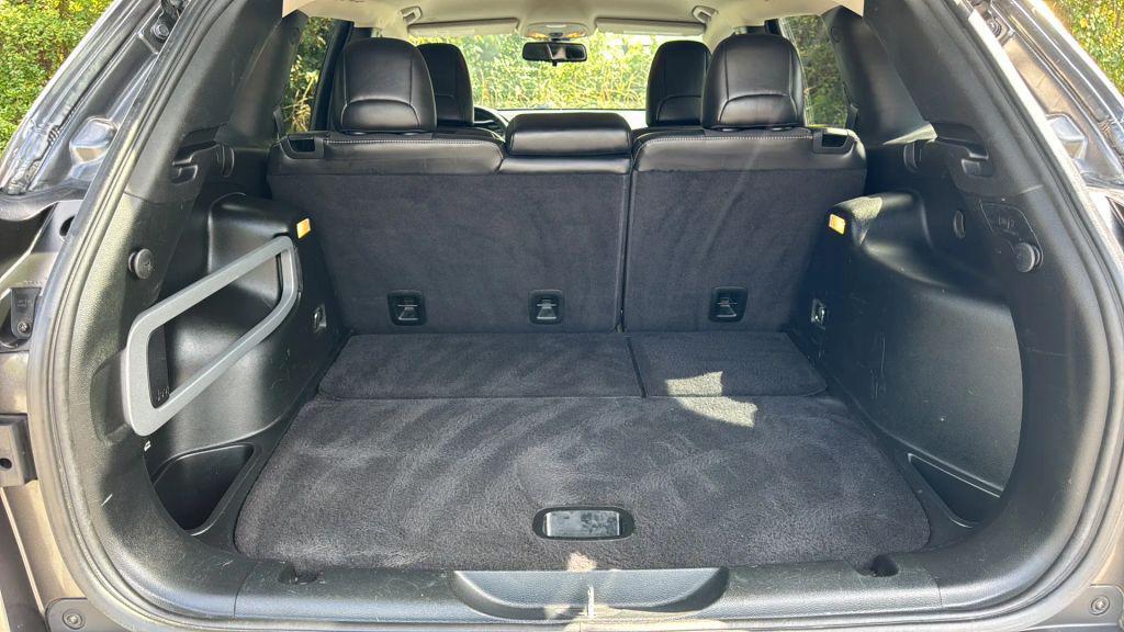 used 2018 Jeep Cherokee car, priced at $6,995