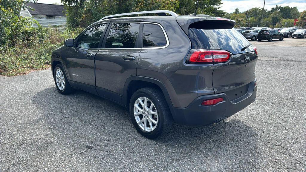 used 2018 Jeep Cherokee car, priced at $6,995