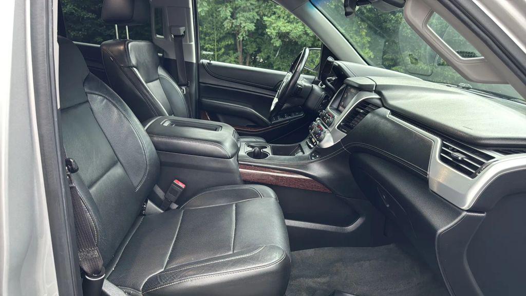 used 2015 GMC Yukon car, priced at $13,995