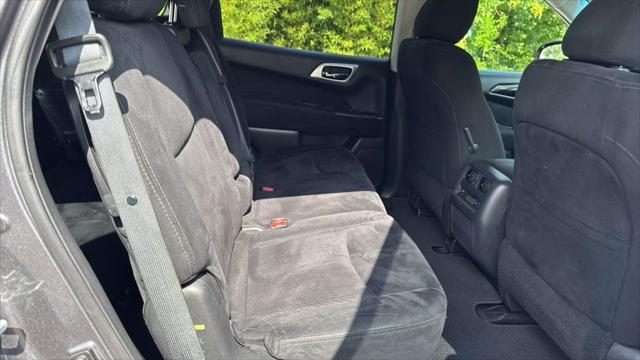 used 2016 Nissan Pathfinder car, priced at $7,995