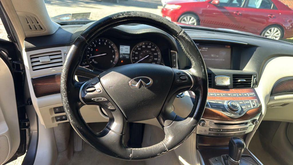 used 2015 INFINITI Q70 car, priced at $9,495