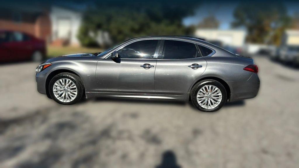 used 2015 INFINITI Q70 car, priced at $9,495
