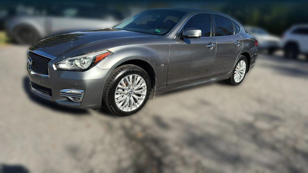 used 2015 INFINITI Q70 car, priced at $9,495