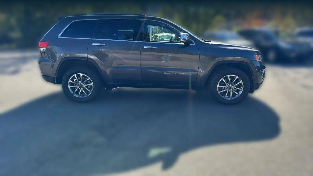used 2014 Jeep Grand Cherokee car, priced at $7,995