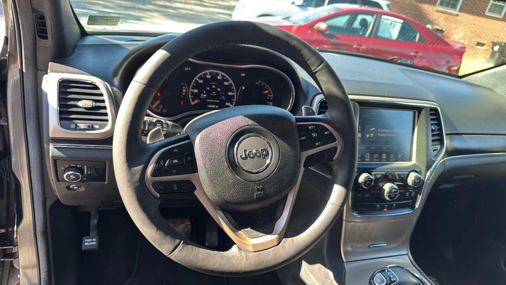 used 2014 Jeep Grand Cherokee car, priced at $7,995