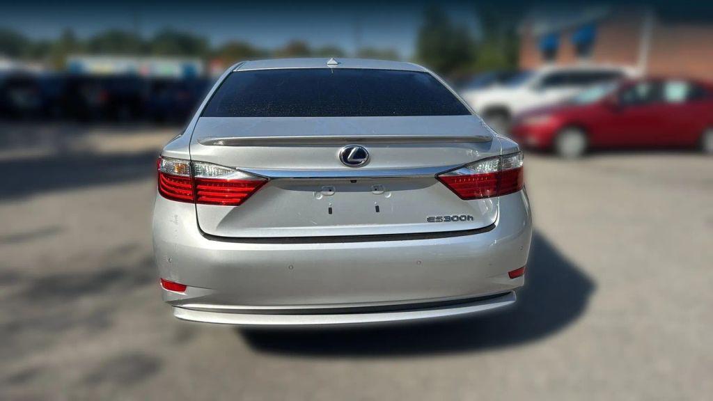 used 2013 Lexus ES 300h car, priced at $8,995