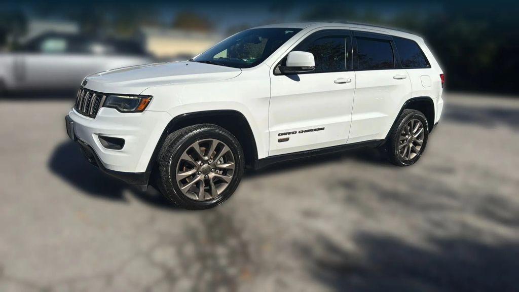used 2016 Jeep Grand Cherokee car, priced at $11,995