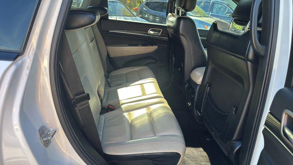 used 2016 Jeep Grand Cherokee car, priced at $11,995