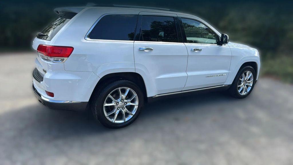 used 2014 Jeep Grand Cherokee car, priced at $8,495