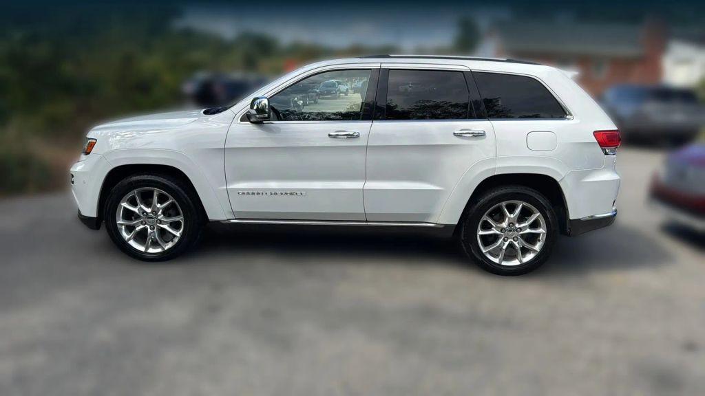 used 2014 Jeep Grand Cherokee car, priced at $8,495