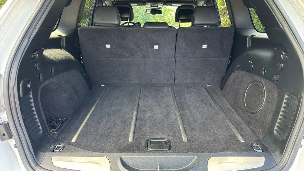 used 2014 Jeep Grand Cherokee car, priced at $8,495