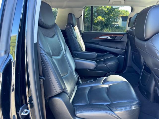 used 2020 Cadillac Escalade ESV car, priced at $21,495