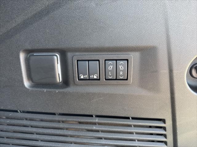 used 2024 Chevrolet Tahoe car, priced at $64,364