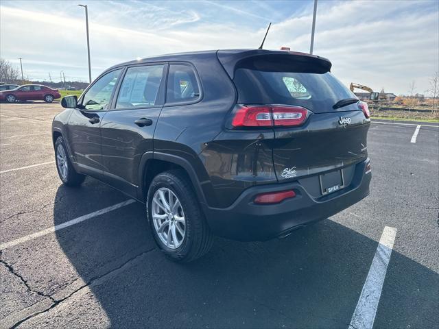 used 2015 Jeep Cherokee car, priced at $9,680