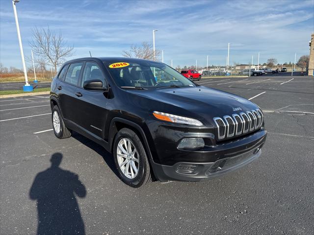 used 2015 Jeep Cherokee car, priced at $9,680