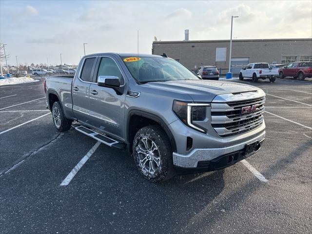 used 2023 GMC Sierra 1500 car, priced at $40,989