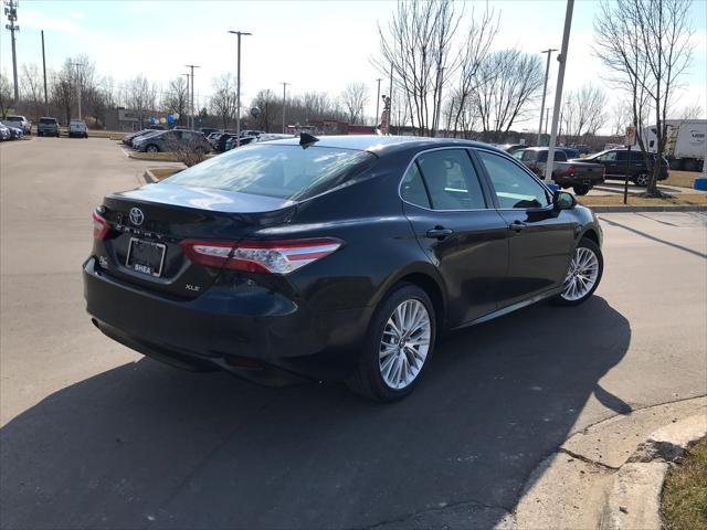 used 2020 Toyota Camry Hybrid car, priced at $20,989