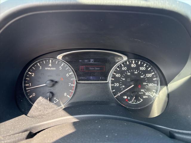 used 2020 Nissan Pathfinder car, priced at $16,989