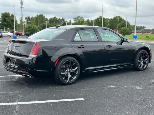 used 2022 Chrysler 300 car, priced at $23,321