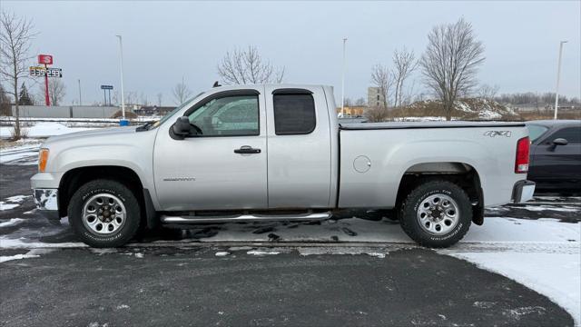 used 2010 GMC Sierra 1500 car, priced at $11,500