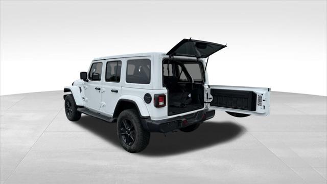 used 2021 Jeep Wrangler Unlimited car, priced at $35,355