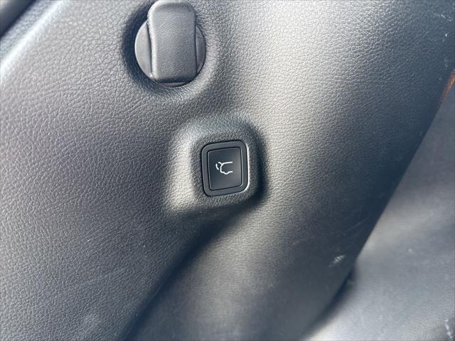 used 2021 Jeep Compass car, priced at $18,489