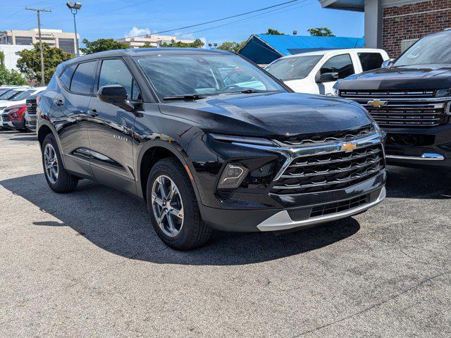 new 2025 Chevrolet Blazer car, priced at $32,879