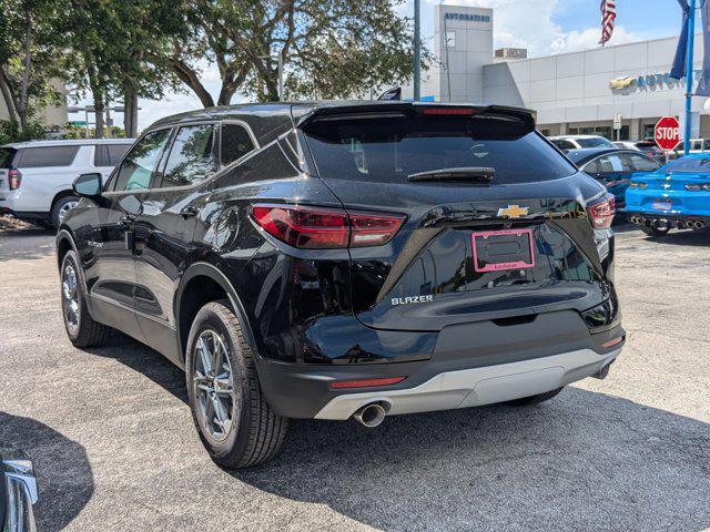 new 2025 Chevrolet Blazer car, priced at $32,879