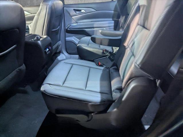 new 2025 Chevrolet Traverse car, priced at $40,678