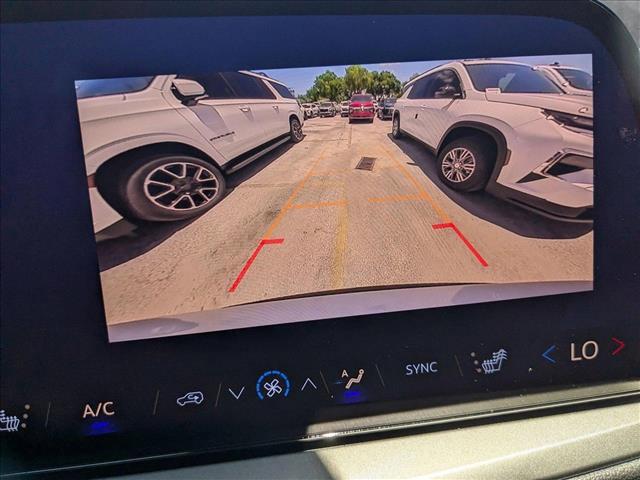 new 2025 Chevrolet Traverse car, priced at $40,637