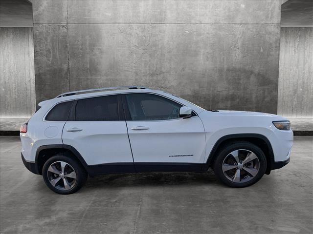 used 2020 Jeep Cherokee car, priced at $15,796