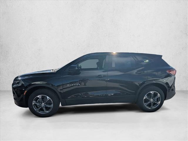 new 2025 Chevrolet Blazer car, priced at $29,795