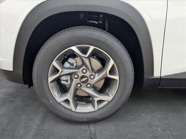 new 2025 Chevrolet Trax car, priced at $22,424