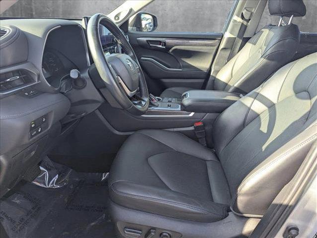 used 2023 Toyota Highlander Hybrid car, priced at $42,995