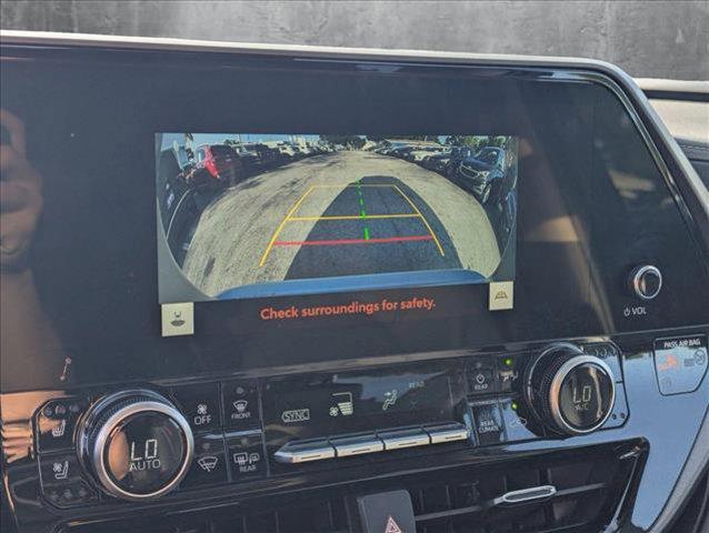 used 2023 Toyota Highlander Hybrid car, priced at $42,995