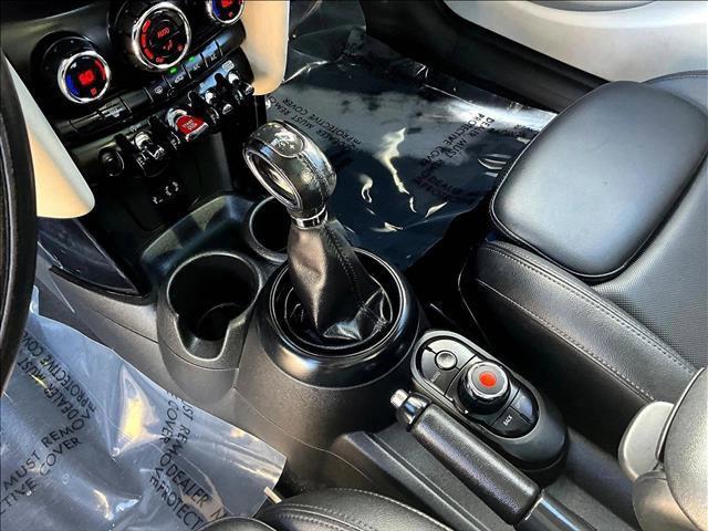 used 2018 MINI Hardtop car, priced at $14,498