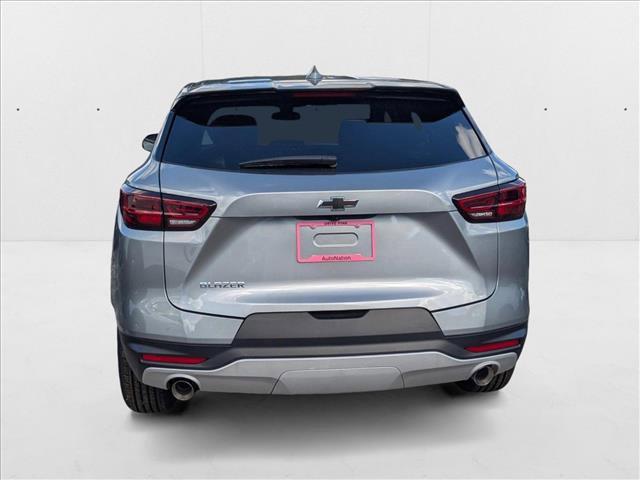 new 2025 Chevrolet Blazer car, priced at $29,975