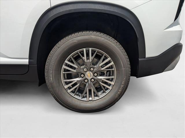 new 2026 Chevrolet Traverse car, priced at $41,634