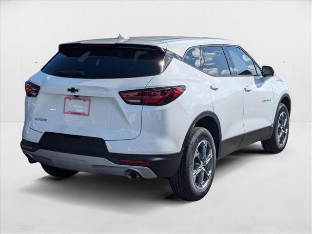 new 2025 Chevrolet Blazer car, priced at $31,345