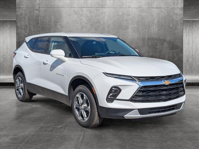 new 2025 Chevrolet Blazer car, priced at $32,879