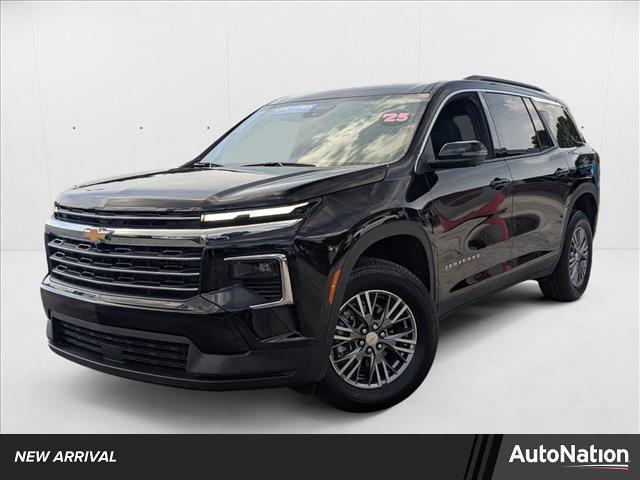 used 2025 Chevrolet Traverse car, priced at $39,214
