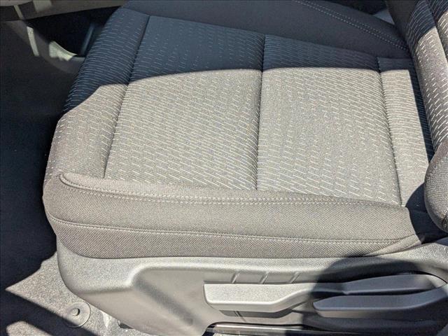 new 2026 Chevrolet Equinox car, priced at $28,679