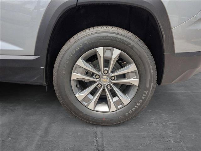 new 2026 Chevrolet Equinox car, priced at $28,679
